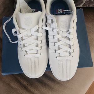 K-Swiss white,  memory form size 8